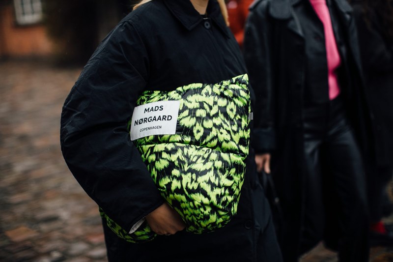 Copenhagen Fashion Week: 20 street style looks που είναι το αντίδοτο στον μουντό καιρό - εικόνα 20