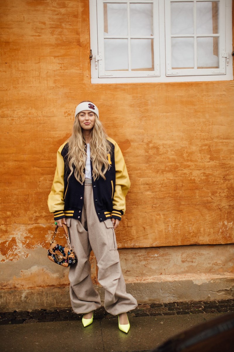 Copenhagen Fashion Week: 20 street style looks που είναι το αντίδοτο στον μουντό καιρό - εικόνα 5
