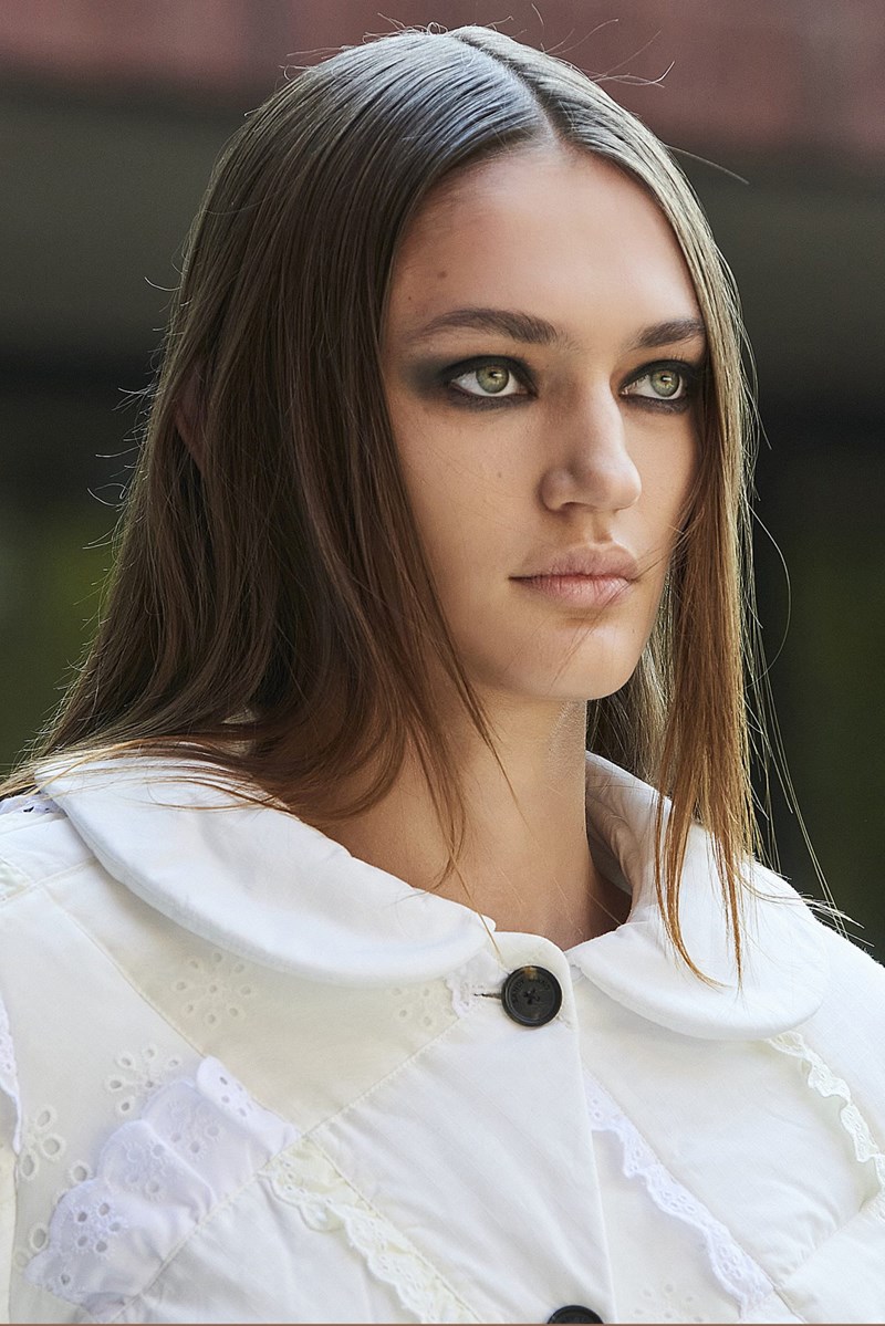 Punk Chic: Η νέα τάση στο μακιγιάζ μας ωθεί να αναδείξουμε την πιο bold πλευρά του εαυτού - εικόνα 1