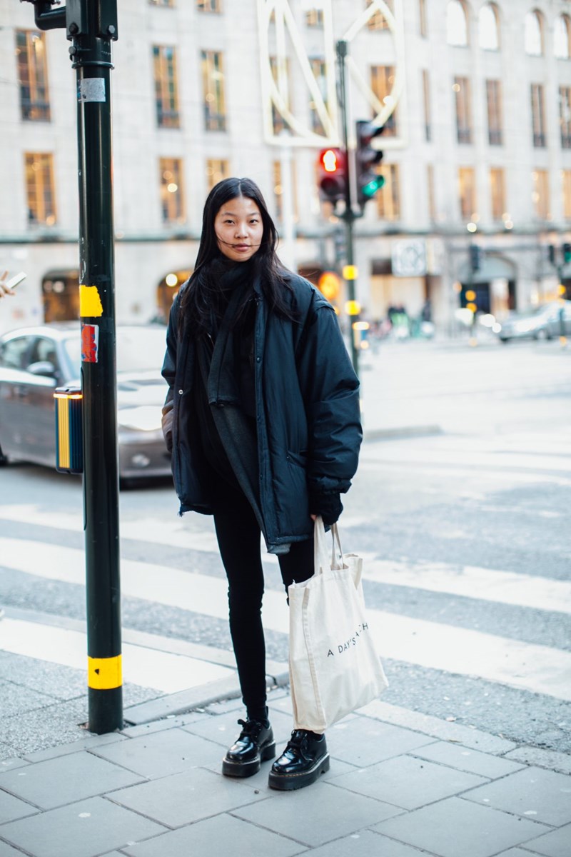 Τι να φορέσω αύριο; 15 looks κατευθείαν από την Στοκχόλμη σου δίνουν την απάντηση που ψάχνεις - εικόνα 12