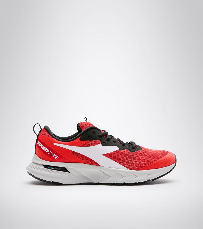 Diadora 