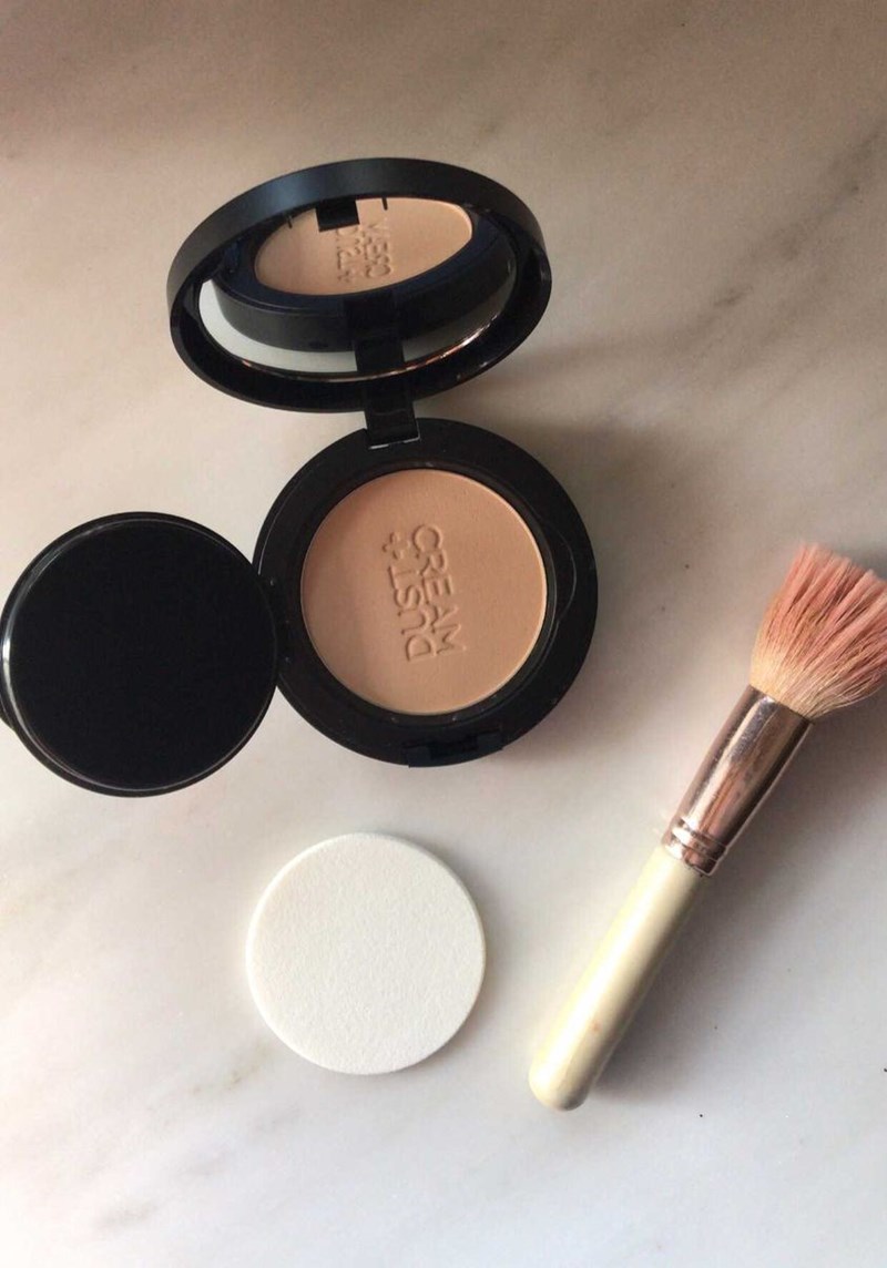 Everyday Make-Up: 2 προϊόντα που η Beauty Editor του ELLE.gr δεν αποχωρίζεται για τα καθημερινά της μακιγιάζ - εικόνα 3