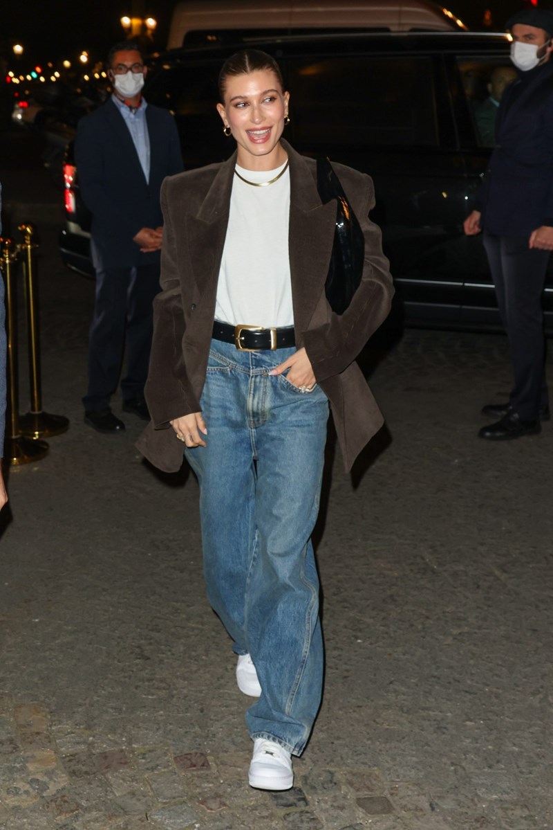 Hailey Bieber 