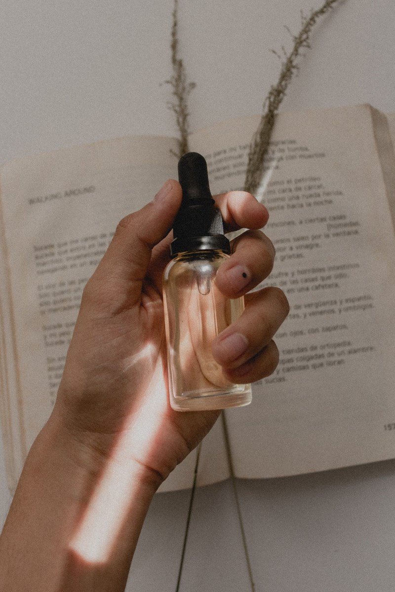 Facial Essence