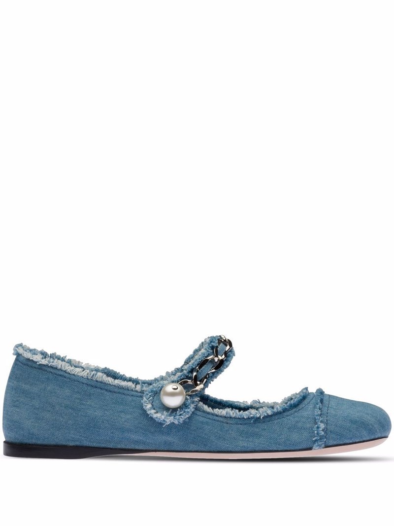 Denim, το τρομερό! 15 τζην κομμάτια που δεν πρέπει να λείπουν από τα συρτάρια σου τώρα - εικόνα 15