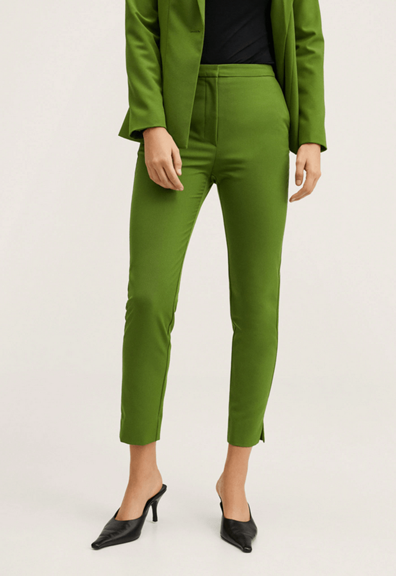 Get The Look: Η Karlie Kloss μας βγάζει τα γυαλιά, απογειώνοντας το neon trend - εικόνα 7