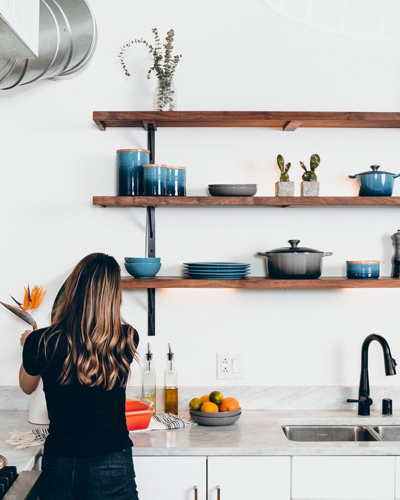 decluttering