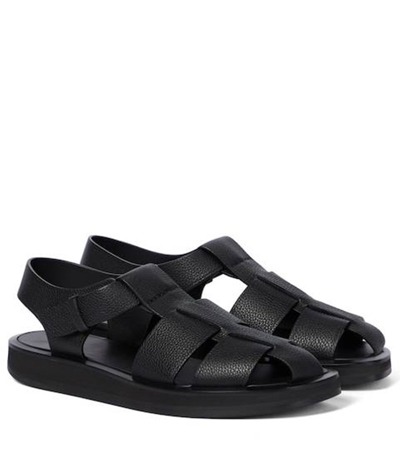 Ξέχνα τα μποτάκια! 10 shoe trends που θα φοράς καθημερινά από εδώ και πέρα - εικόνα 1