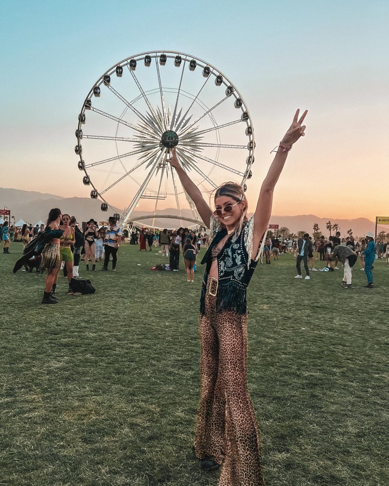 Coachella 2022: Τα festive looks που ξεχωρίσαμε - εικόνα 1