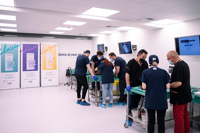 Στο 1ο Cadaver Course μάθαμε τα πάντα για τη χρήση του Yvoire στο πρόσωπο - εικόνα 2