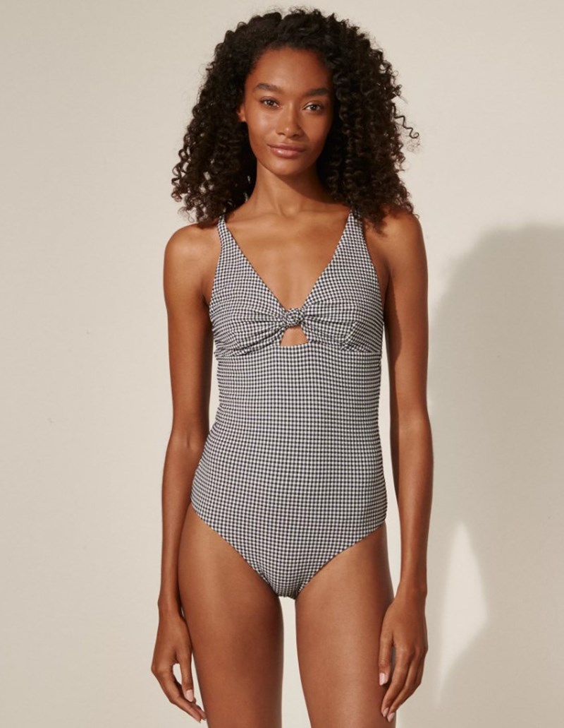 8 beachwear items για την παραλία που θα φέρουν στην επιφάνεια το French girl που κρύβεις μέσα σου - εικόνα 5