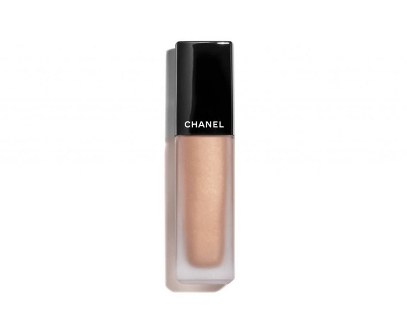 Frosted lipsticks: Η αμφιλεγόμενη τάση στο μακιγιάζ που έχουν λατρέψει όλες οι celebrities - εικόνα 4