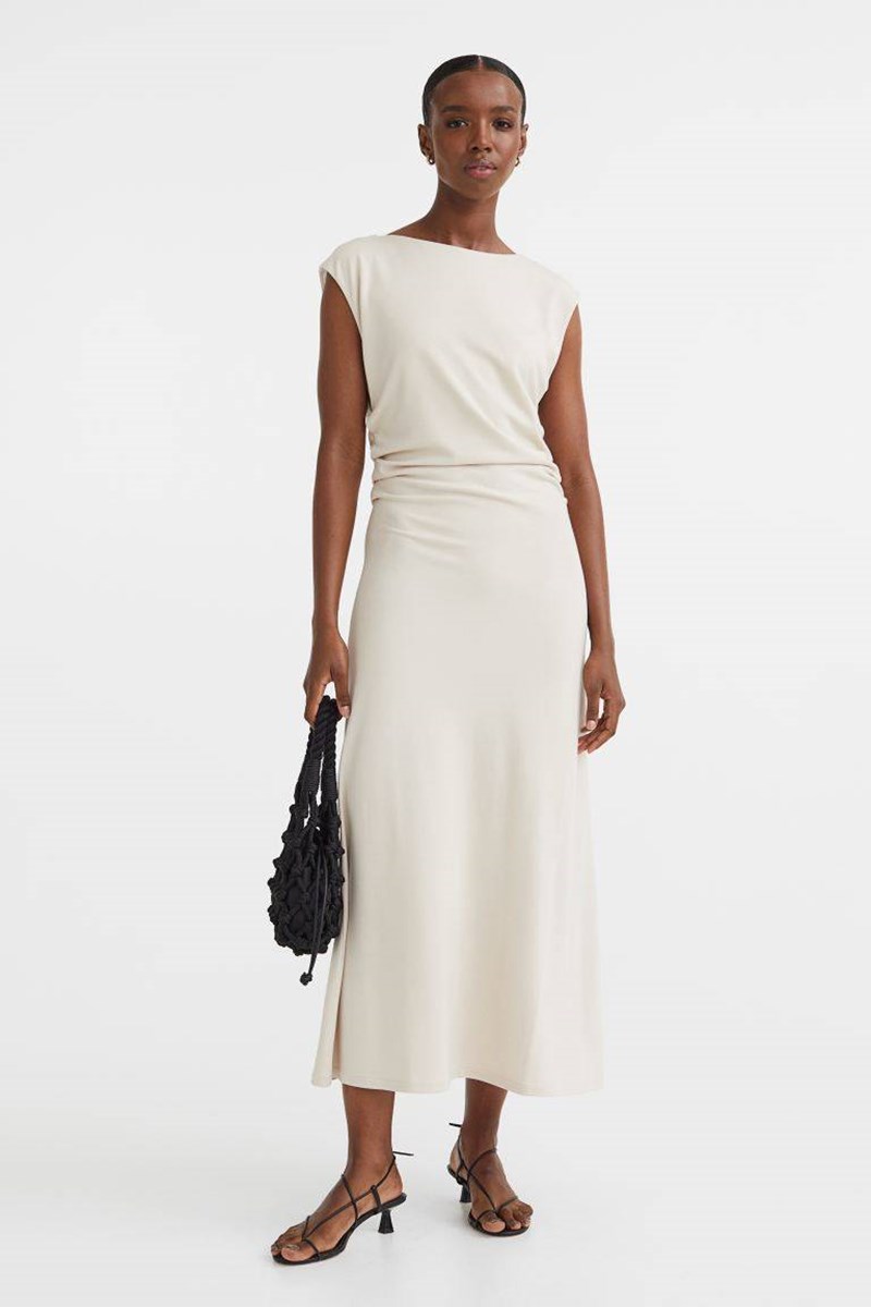 Με αυτά τα fall basics από H&M το στυλ σου την νέα σεζόν θα είναι minimal, κομψό... ΑΚΑΤΑΜΑΧΗΤΟ! - εικόνα 5