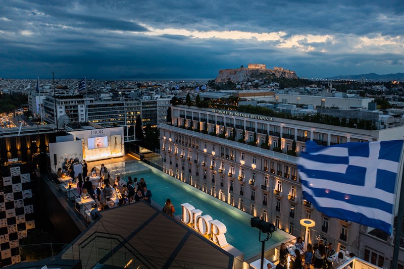 Το καινοτόμο άρωμα J’adore Parfum d’Eau του Dior έφτασε στην Ελλάδα! - εικόνα 1