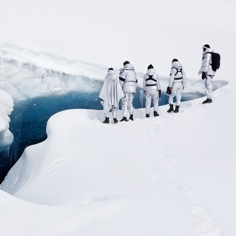 Breaking News! Ο ιταλικός οίκος Moncler λανσάρει τα πρώτα του αρώματα - εικόνα 1