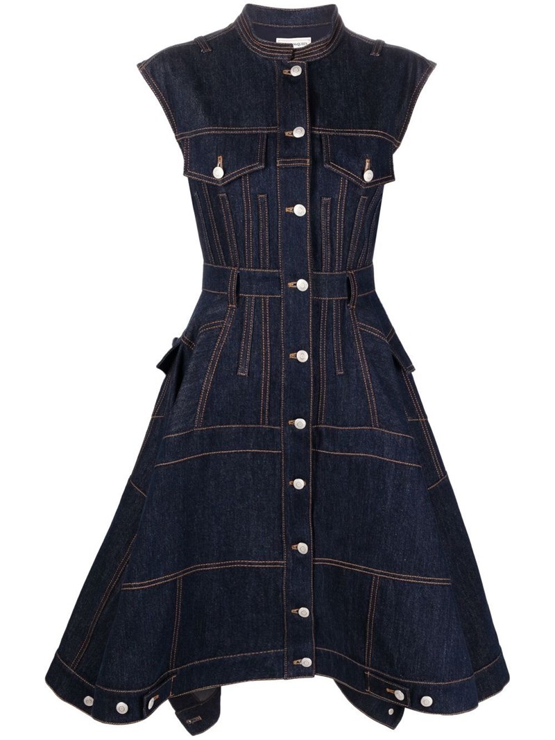 Denim Dress: Το απροσδόκητο φθινοπωρινό trend που θα σε μετατρέψει σε βασίλισσα του grunge - εικόνα 2