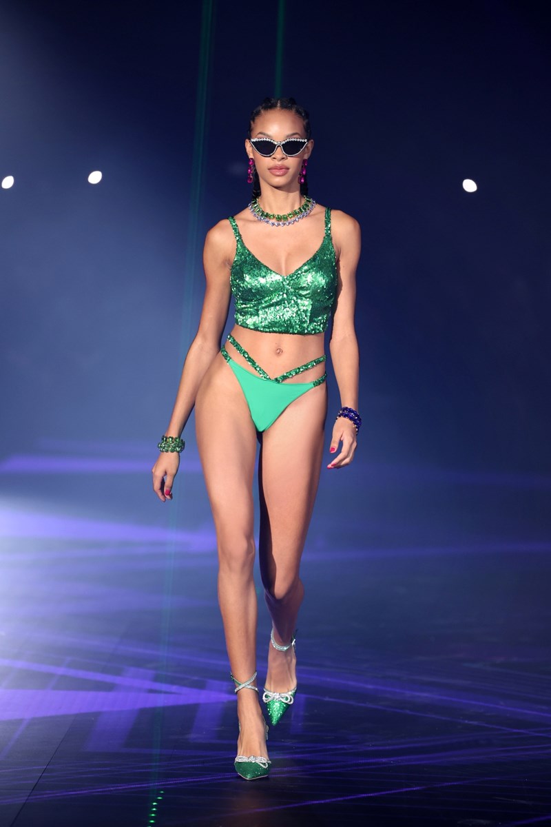 ‘’The Sound of Tezenis’’: Το fashion show που μετατράπηκε σε ένα τεράστιο dancefloor - εικόνα 2