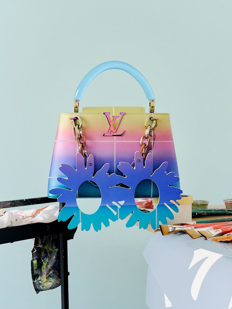 Louis Vuitton Artycapucines Collection '22: Έξι σύγχρονοι καλλιτέχνες οριματίζονται εκ νέου την εμβληματική τσάντα του οίκου, Capucines - εικόνα 1