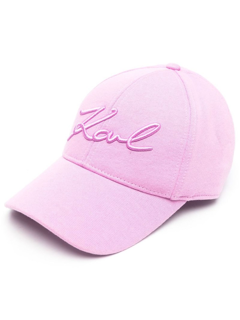 Barbie Pink: Το χρώμα των παιδικών μας χρόνων κάνει το απόλυτο come back αυτό το φθινόπωρο - εικόνα 3