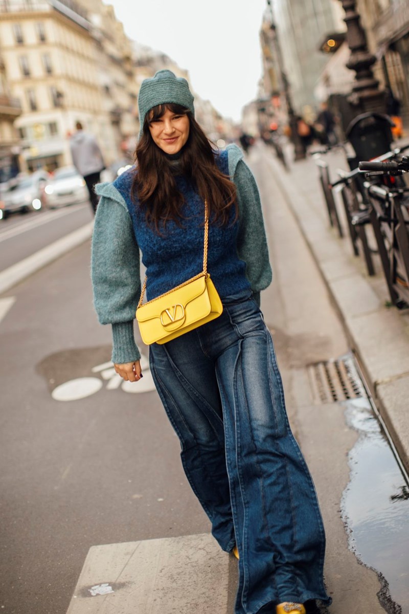 5 outfits για να συνδυάσεις με το σκουφάκι σου και να τα φοράς σε rotation όλο το χειμώνα - εικόνα 4