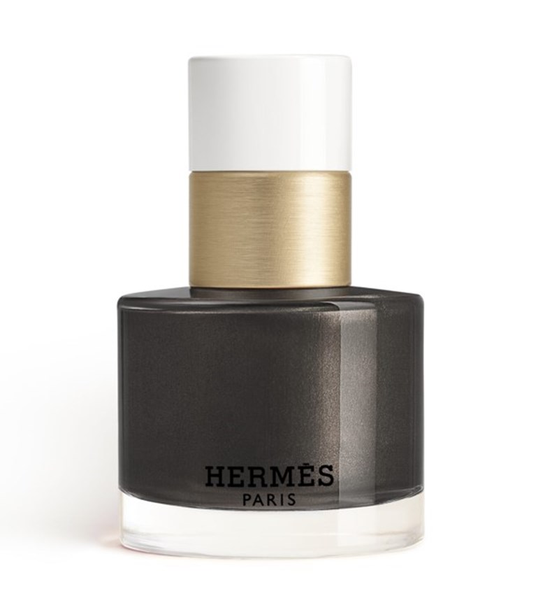 To παιδί-θαύμα: Ο Γρηγόρης Πυρπύλης μας ξανασυστήνεται ως ο νέος creative director για το τμήμα beauty του οίκου Hermès - εικόνα 5