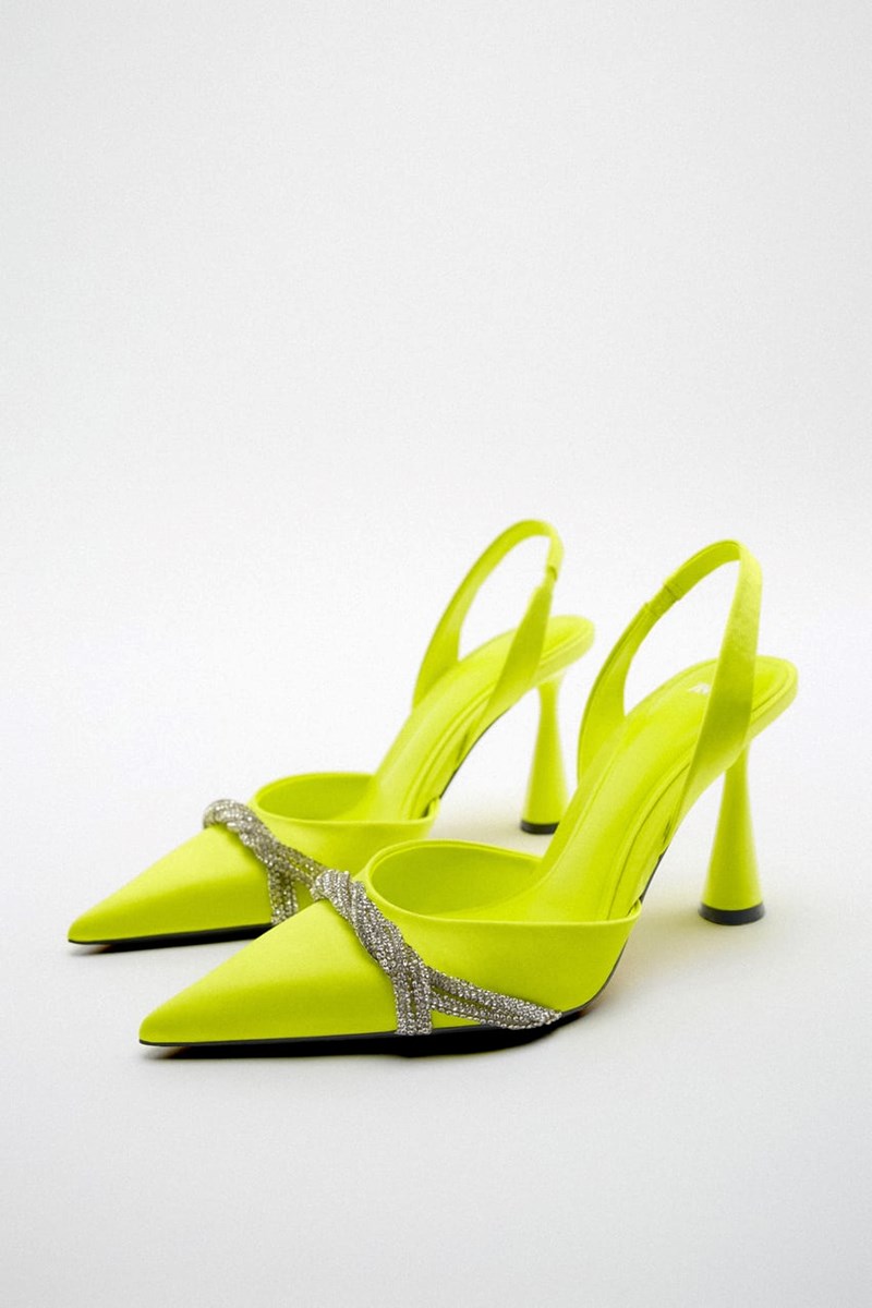 6 party shoes από 20 έως και 30 ευρώ για σένα που θα κάνεις τα ψώνια της τελευταίας στιγμής - εικόνα 1