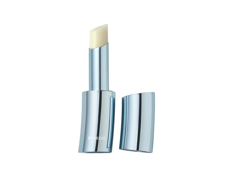 Stardust: 10 προϊόντα ομορφιάς που γεμίζουν με αστερόσκονη την beauty routine μας - εικόνα 3