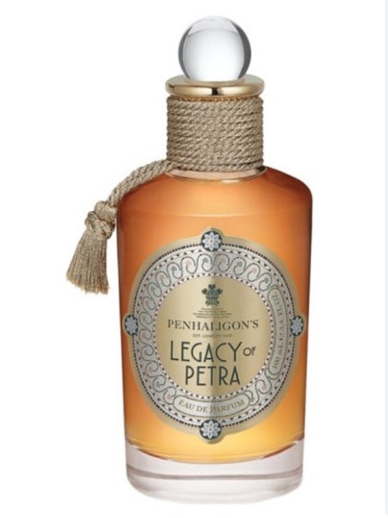 Gold perfumes: 7 «χρυσά» αρώματα που όταν τα φοράς δεν χρειάζεσαι τίποτα άλλο - εικόνα 2
