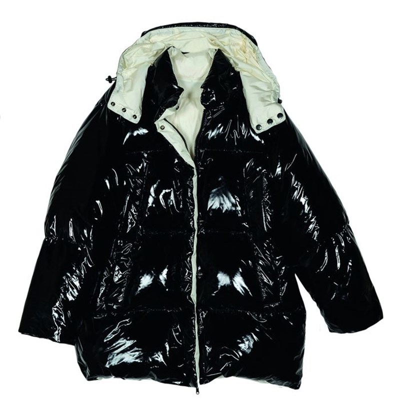 Τα αφράτα puffer jackets που θέλουμε να φορέσουμε τις κρύες μέρες στην πόλη - εικόνα 1