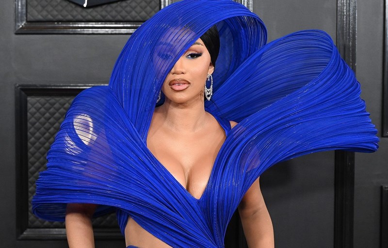 Grammy Awards 2023: Αυτά είναι τα hair & make-up looks που ξεχωρίσαμε - εικόνα 6