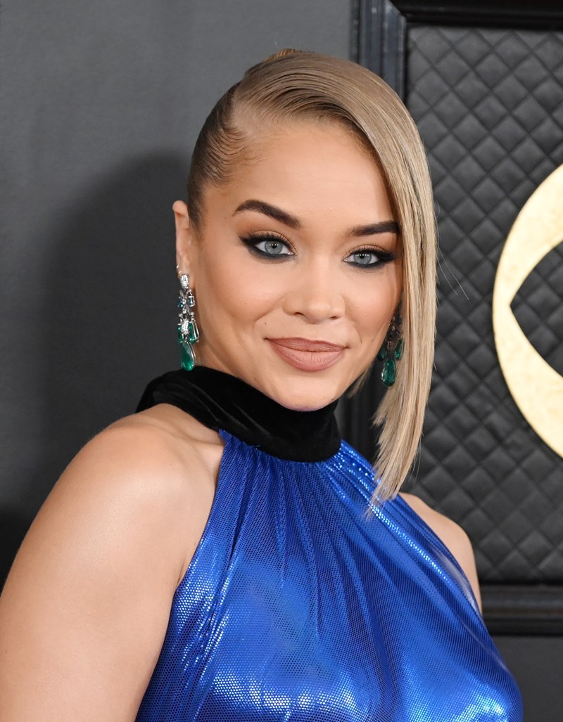 Grammy Awards 2023: Αυτά είναι τα hair & make-up looks που ξεχωρίσαμε - εικόνα 7