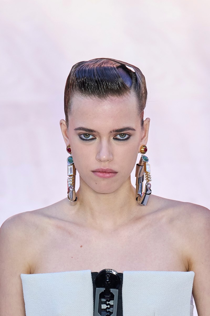 Runway Effect SS23: Αυτά είναι τα μεγαλύτερα makeup trends για την άνοιξη και το καλοκαίρι - εικόνα 9