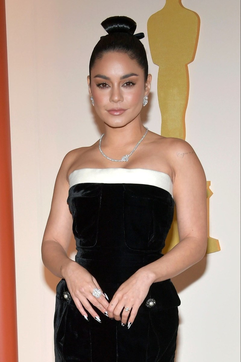 Oscars 2023: Είδαμε τα πιο εντυπωσιακά και chic μανικιούρ - εικόνα 1