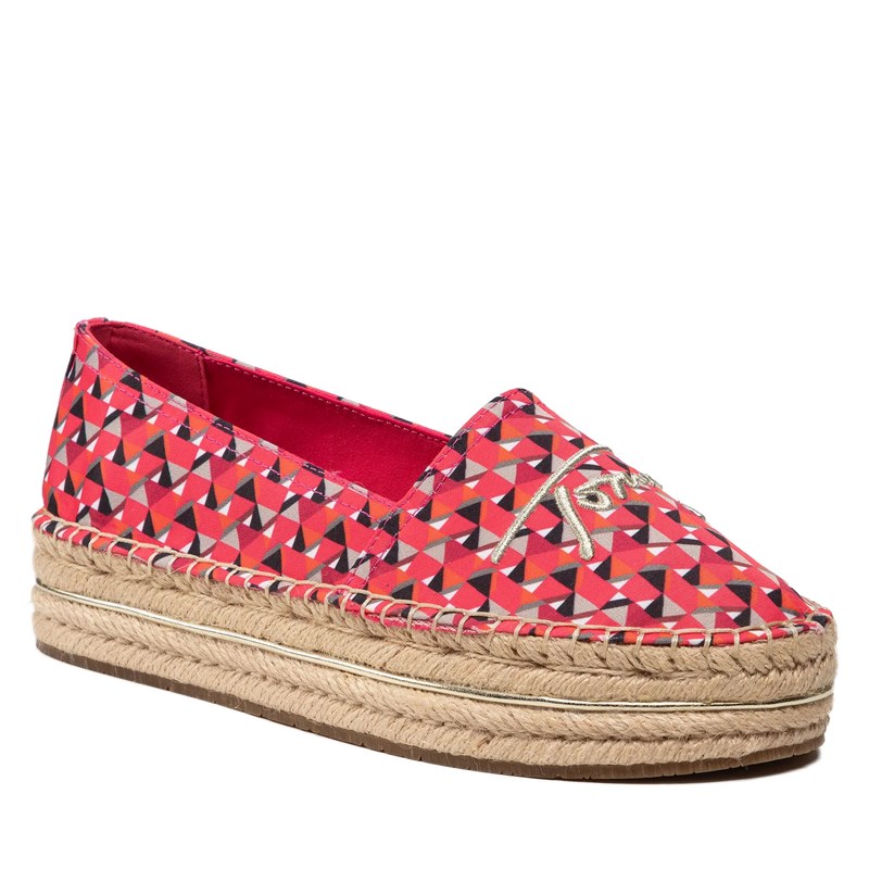 espantrigies_me_geometrika_sxedia_tommy_hilfiger
