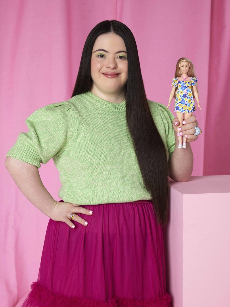 Η Mattel κυκλοφόρησε την πρώτη Barbie με σύνδρομο Down - εικόνα 1