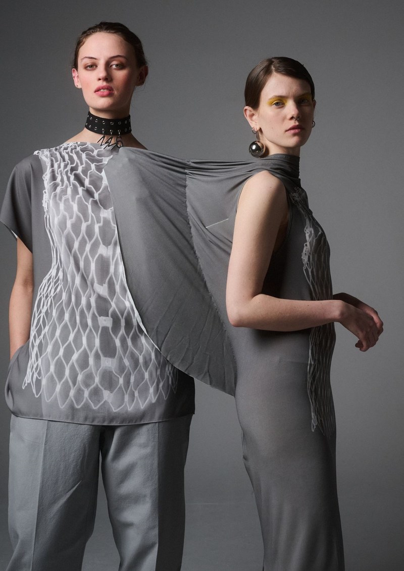 MM6 Maison Margiela SS23: Η μόδα δεν γνωρίζει φύλο - εικόνα 1