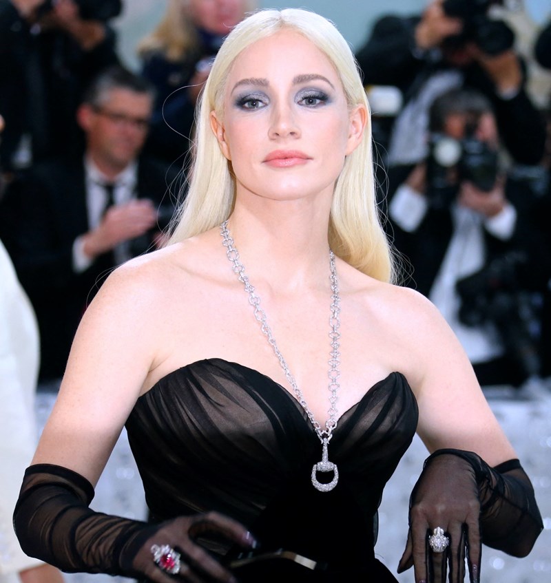 Met Gala 2023: Η Jessica Chastain ήταν αγνώριστη με την αλλαγή στο χρώμα των μαλλιών της - εικόνα 1
