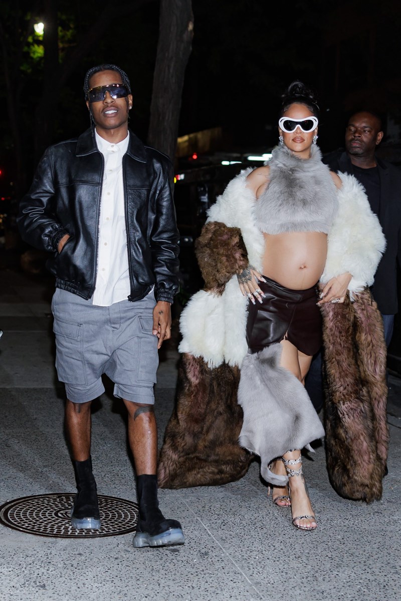gounino_top_loewe_rihanna