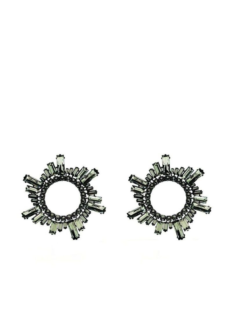 Τα fashion items που θα σε αναδείξουν σε «Rock n' Roll Queen» της άνοιξης - εικόνα 12