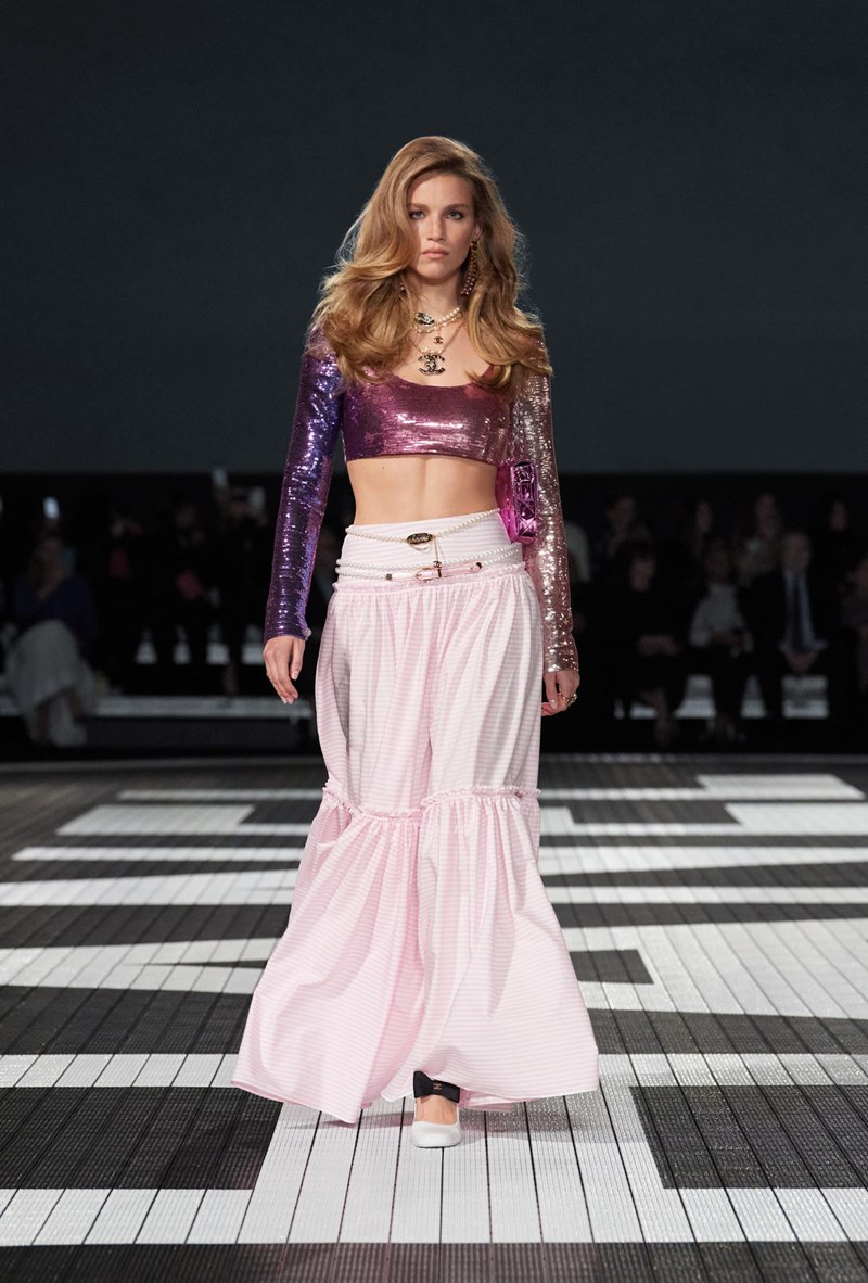 Τα looks της συλλογής Chanel Cruise 2023/ 24 που ξεχωρίσαμε - εικόνα 14