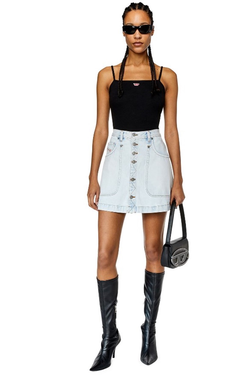 10 denim μίνι φούστες για να βάλεις το απόλυτο summer item στη ντουλάπα σου - εικόνα 5
