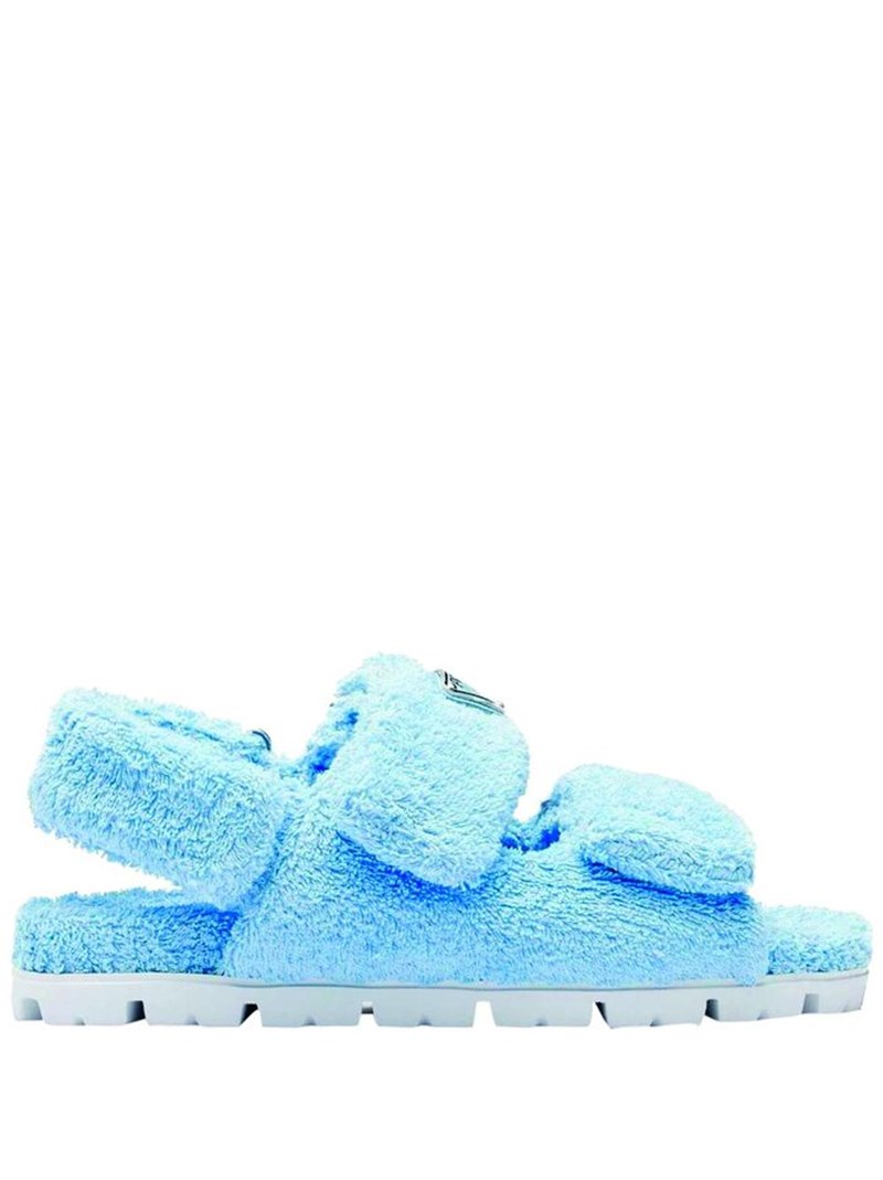 Baby blue: To διάφανο γαλάζιο είναι η νέα μας εμμονή - εικόνα 1