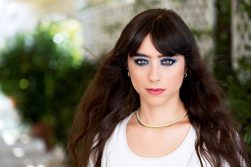 Δείτε step by step πώς τέσσερα διαφορετικά it girls δημιουργούν η κάθε μία το δικό της Sur Mesure μακιγιάζ - εικόνα 6