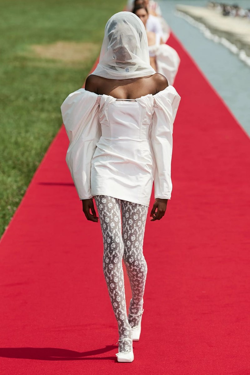 jacquemus_elle_gr