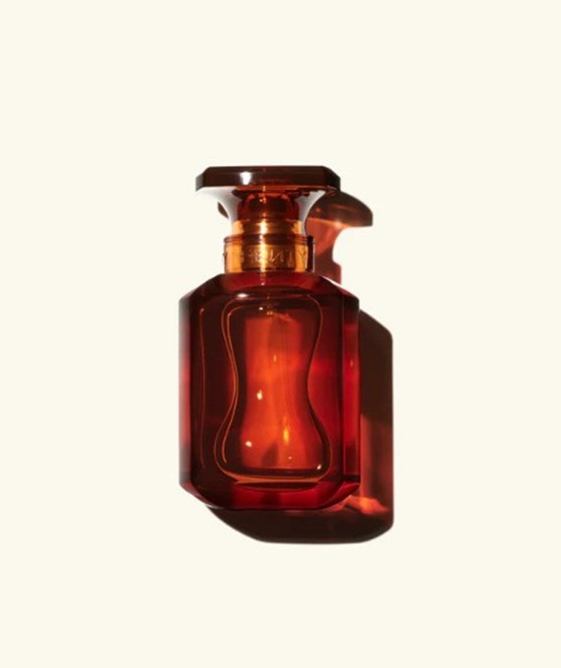 4 celebrity perfumes που πρέπει οπωσδήποτε να δοκιμάσεις, αν δεν το έχεις κάνει ακόμα - εικόνα 4