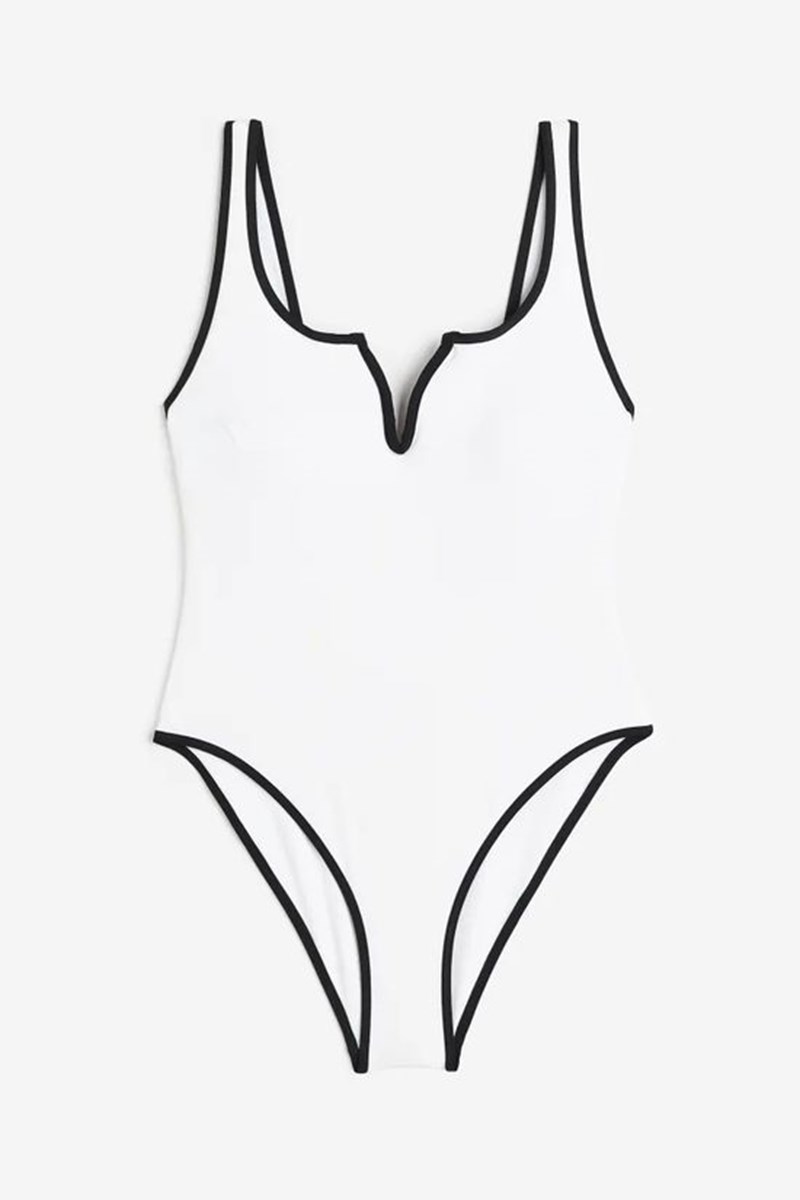 Black & White: Βρήκαμε τα πιο κομψά μαγιό και beachwear αξεσουάρ σε ασπρόμαυρες αποχρώσεις - εικόνα 2