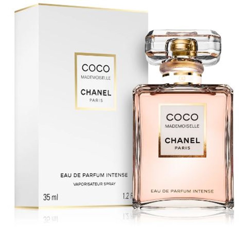 Ένα άρωμα ήταν το μυστικό της Margot Robbie για να "μπει" στο ρόλο της Barbie - εικόνα 3