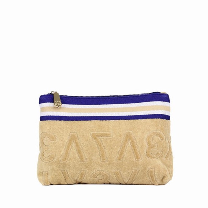 Navy look: Τι θα φορούσες αν έκανες διακοπές με σκάφος - εικόνα 27