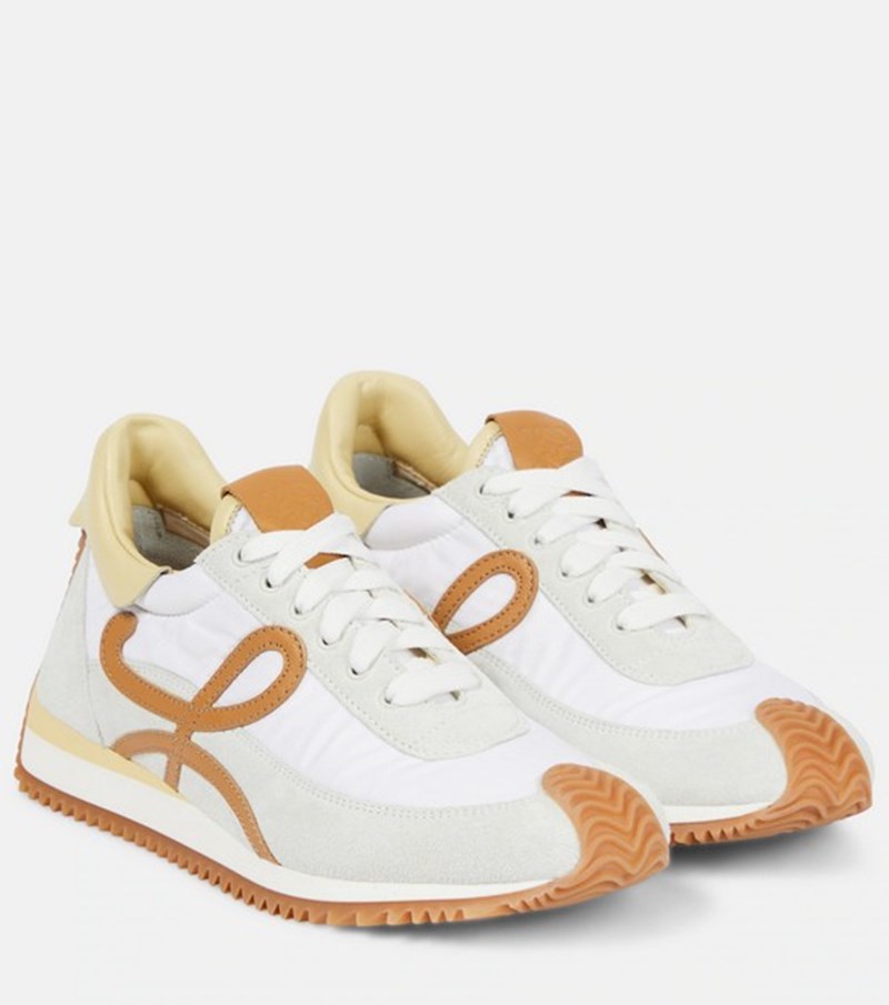 8 stylish sneakers που είναι ιδανικά για αυτή την περίοδο - εικόνα 6