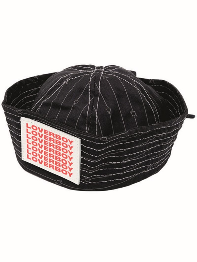 Navy look: Τι θα φορούσες αν έκανες διακοπές με σκάφος - εικόνα 16